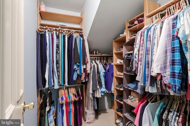 11411 ORCHARD GREEN CT, Reston, VA 20190
