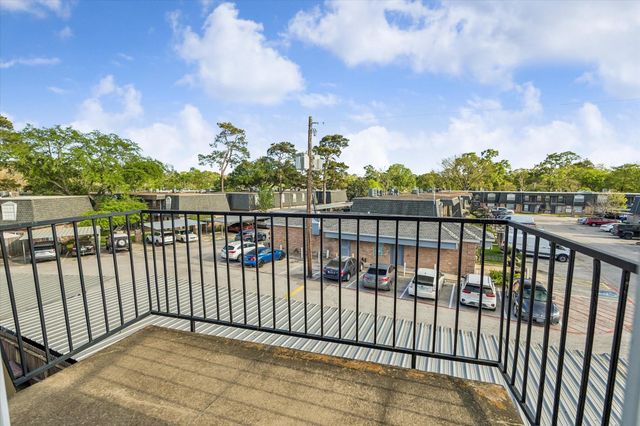 9019 Gaylord Street 75, Houston, TX 77024