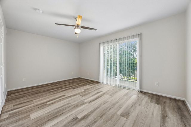 9019 Gaylord Street 75, Houston, TX 77024