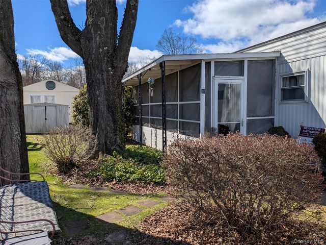 10 Treeline Circle 10, Cold Spring, NY 10516
