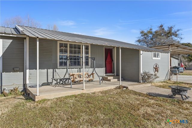 239 Wildwood Avenue, Elm Mott, TX 76640