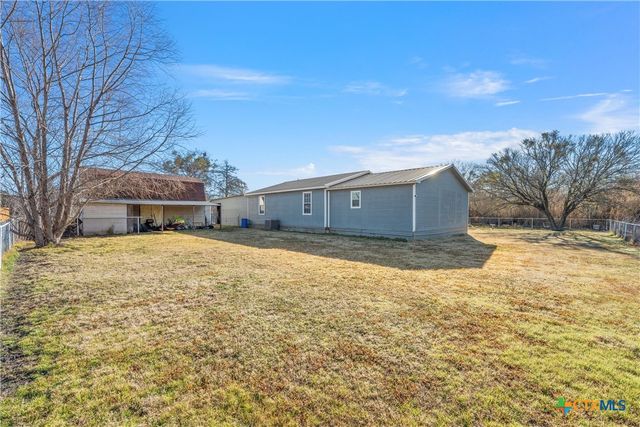 239 Wildwood Avenue, Elm Mott, TX 76640