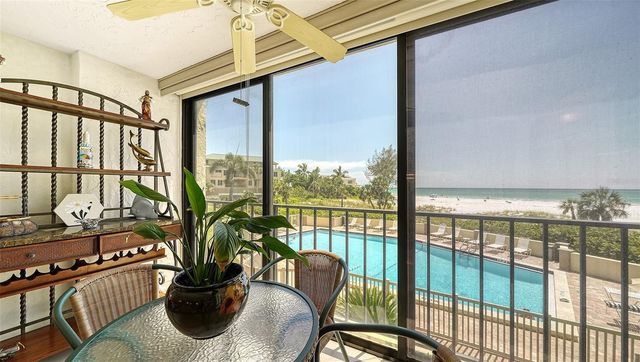 19 WHISPERING SANDS DRIVE 201, Sarasota, FL 34242