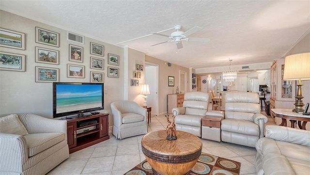 19 WHISPERING SANDS DRIVE 201, Sarasota, FL 34242