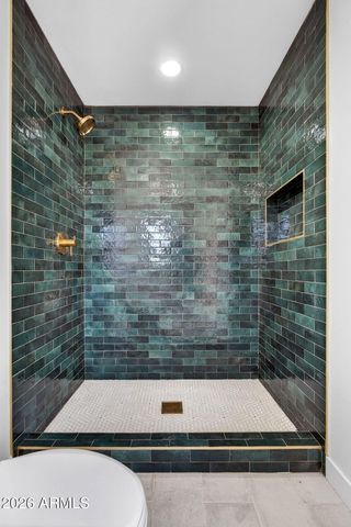 5724 N 13TH Place, Phoenix, AZ 85014