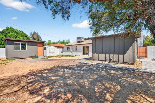 5724 N 13TH Place, Phoenix, AZ 85014