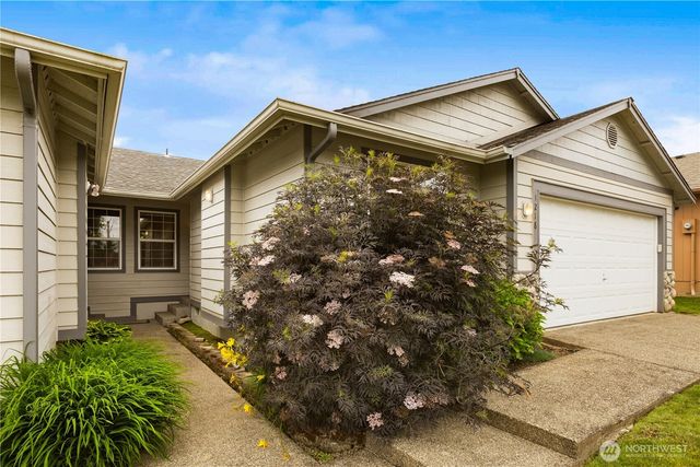 1218 184th Street Ct E, Spanaway, WA 98387