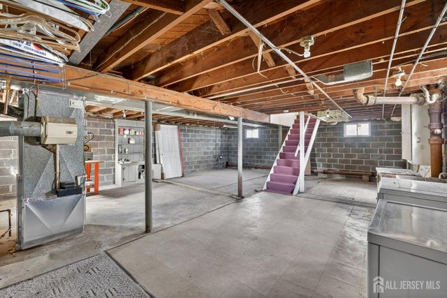 131 Martin Drive, South Plainfield, NJ 07080