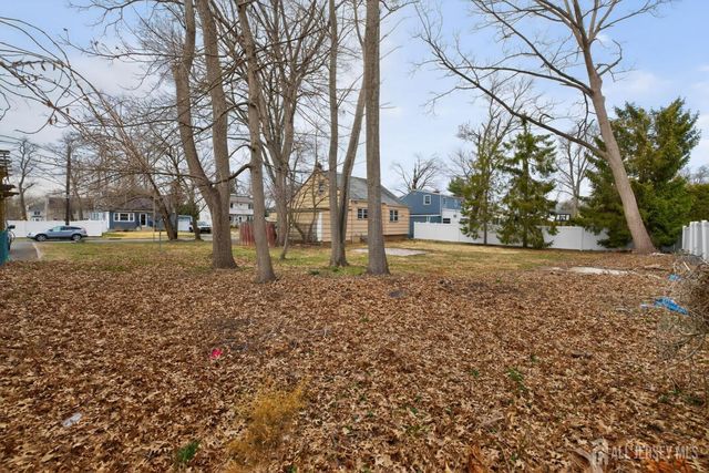 131 Martin Drive, South Plainfield, NJ 07080