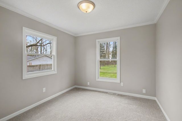 28161 58th Avenue, Paw Paw, MI 49079
