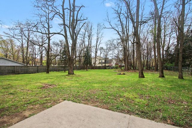 28161 58th Avenue, Paw Paw, MI 49079