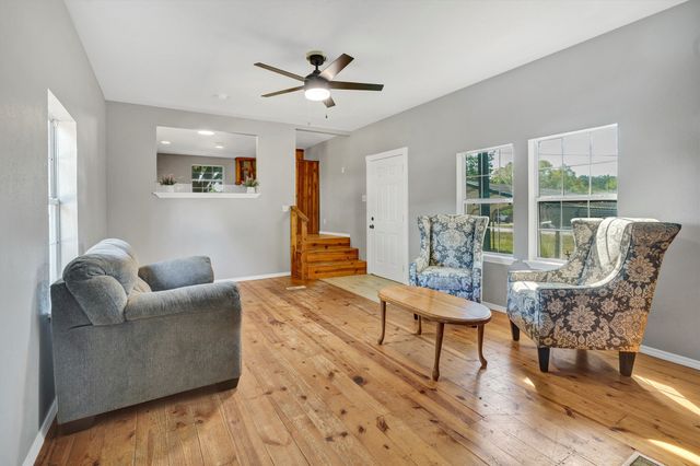 1941 Lariat Lane, Burleson, TX 76028