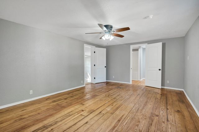 1941 Lariat Lane, Burleson, TX 76028