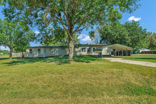 1941 Lariat Lane, Burleson, TX 76028