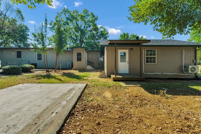 1941 Lariat Lane, Burleson, TX 76028