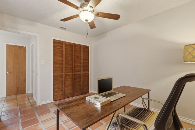 15127 Forest Country, San Antonio, TX 78232