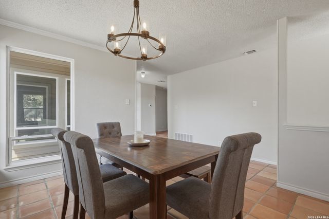 15127 Forest Country, San Antonio, TX 78232