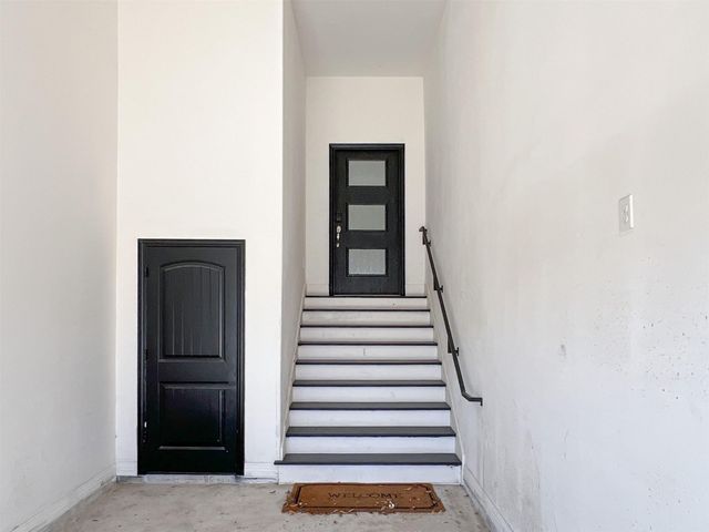 3407 Sakowitz Street A-B, Houston, TX 77026