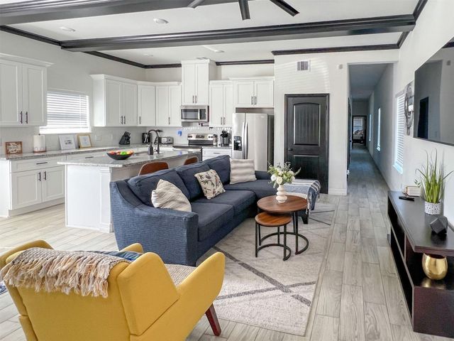 3407 Sakowitz Street A-B, Houston, TX 77026