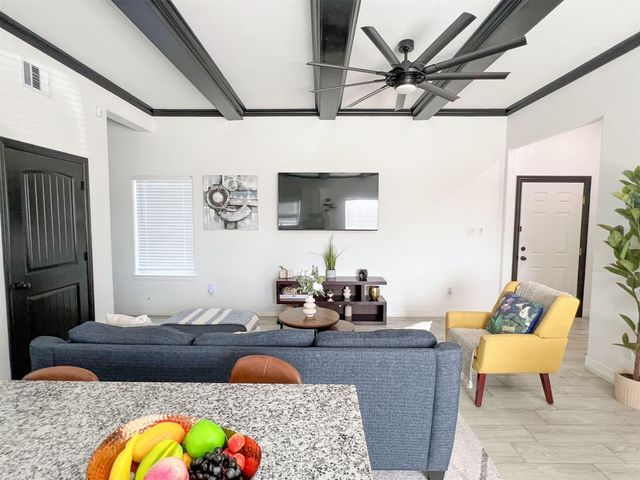 3407 Sakowitz Street A-B, Houston, TX 77026