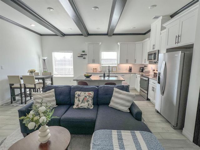 3407 Sakowitz Street A-B, Houston, TX 77026