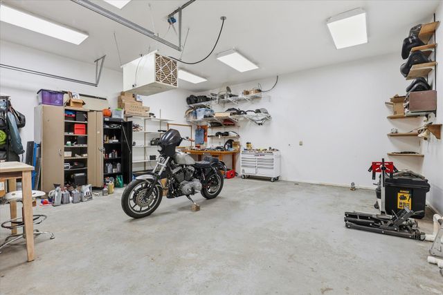 23612 N Hatch Rd, Colbert, WA 99005