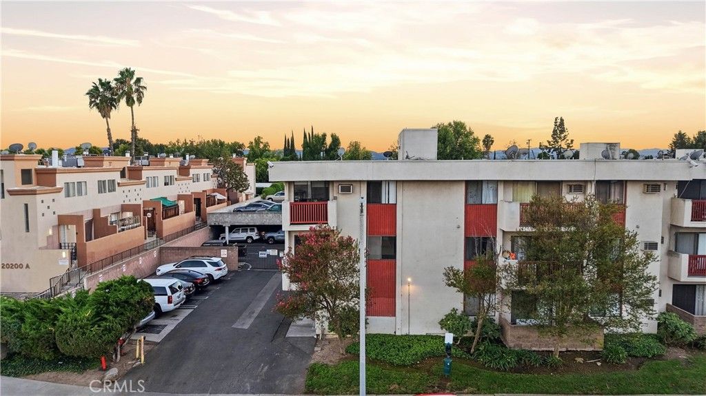20234 Cantara, Winnetka, CA 91306 — exterior