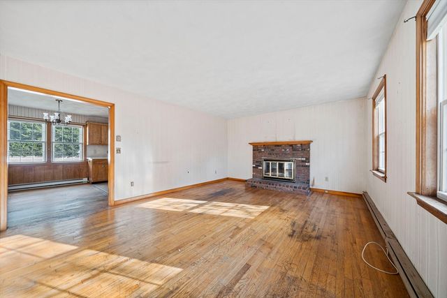 10 Upton Rd, Yarmouth, MA 02664