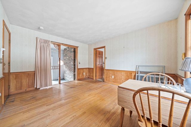 10 Upton Rd, Yarmouth, MA 02664