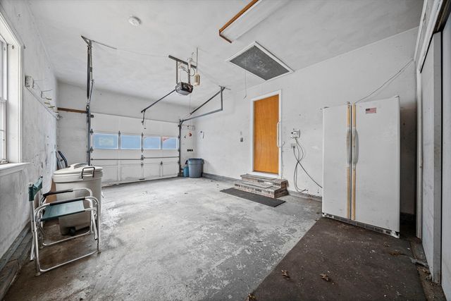 10 Upton Rd, Yarmouth, MA 02664