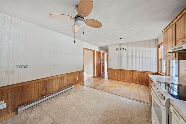 10 Upton Rd, Yarmouth, MA 02664