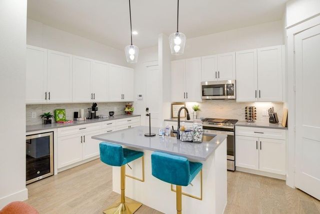 4706 Market Street, Houston, TX 77020