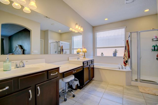 3100 Walsh Loop SE, Rio Rancho, NM 87124