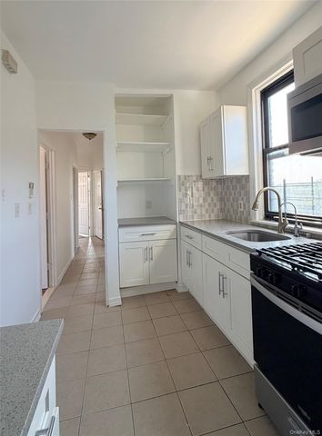 1840 Bronxdale Avenue APT 3, Bronx, NY 10462