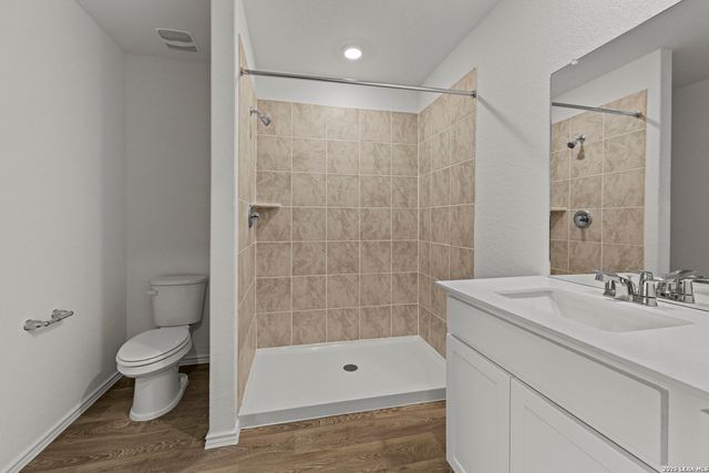 16039 Mahogany Way, Elmendorf, TX 78112
