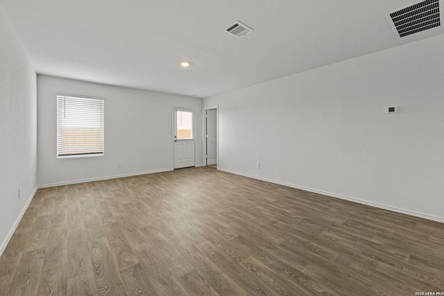 16039 Mahogany Way, Elmendorf, TX 78112