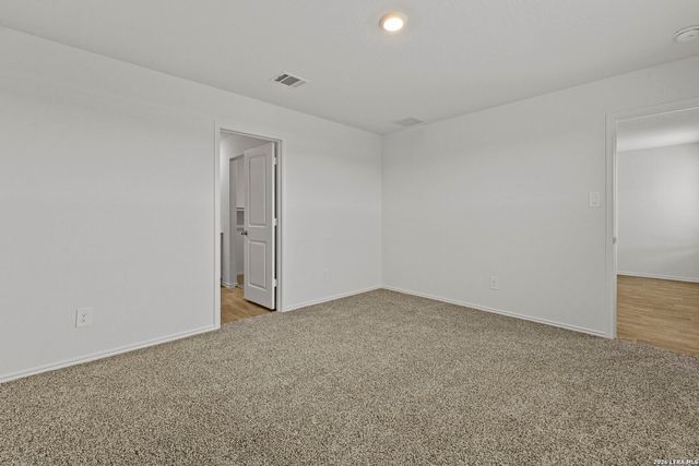 16039 Mahogany Way, Elmendorf, TX 78112