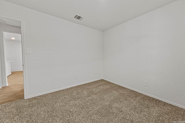 16039 Mahogany Way, Elmendorf, TX 78112
