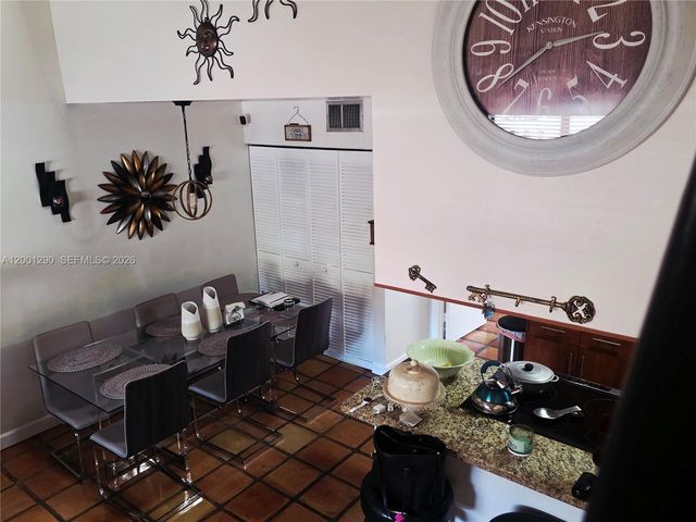 4865 SW 64th Way, Davie, FL 33314