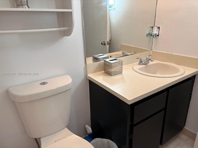 4865 SW 64th Way, Davie, FL 33314