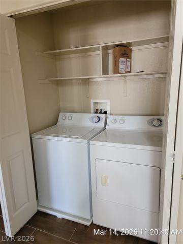 1050 East Cactus Avenue 2099, Las Vegas, NV 89183