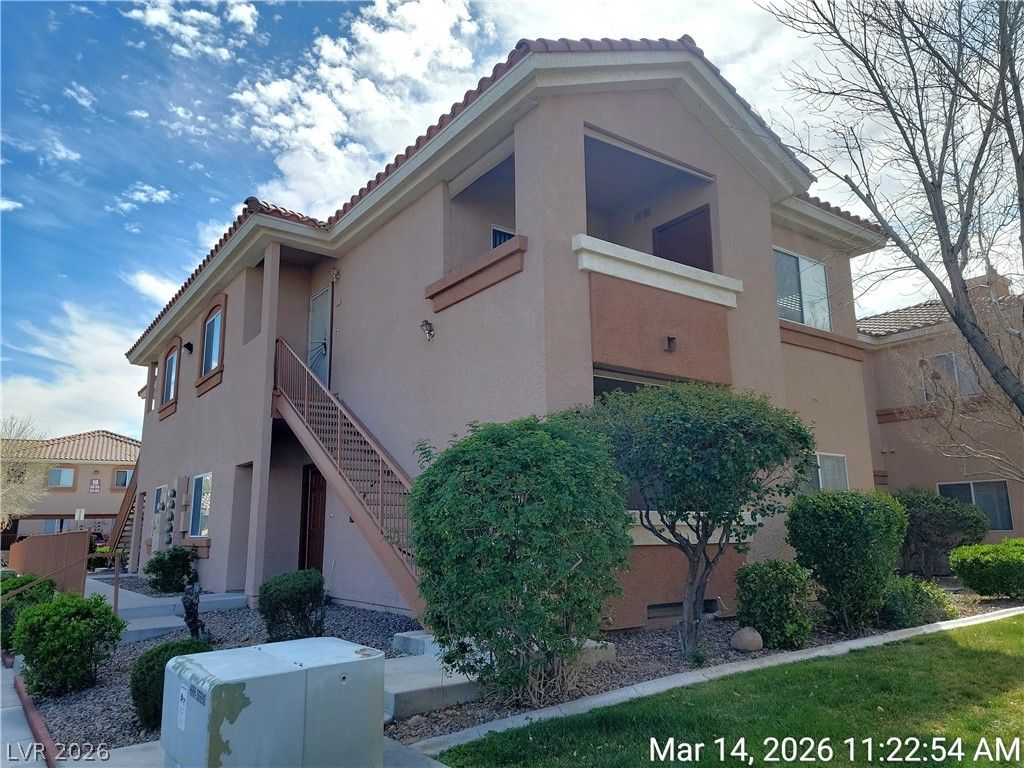 1050 East Cactus Avenue 2099, Las Vegas, NV 89183