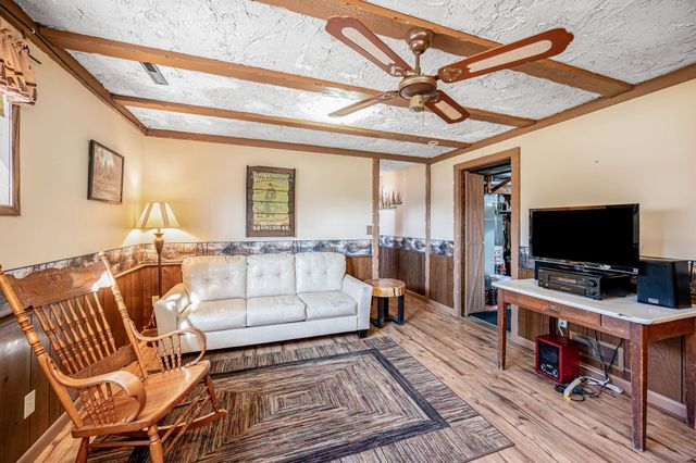 48050 Old River Bluff Road, Saint Peter, MN 56082