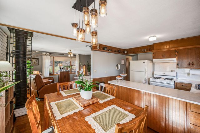 48050 Old River Bluff Road, Saint Peter, MN 56082
