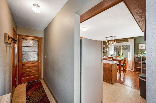 48050 Old River Bluff Road, Saint Peter, MN 56082