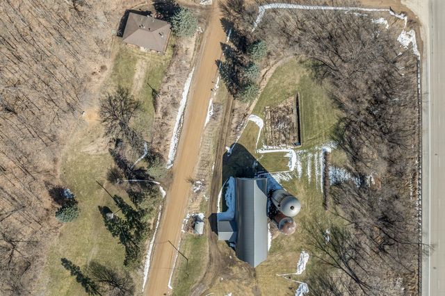 48050 Old River Bluff Road, Saint Peter, MN 56082