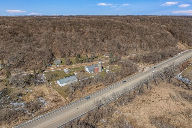 48050 Old River Bluff Road, Saint Peter, MN 56082