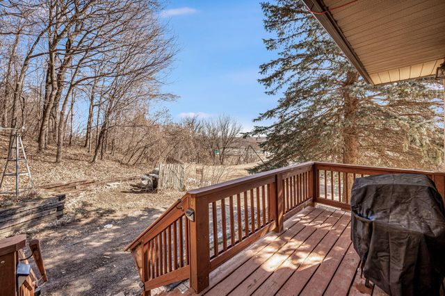 48050 Old River Bluff Road, Saint Peter, MN 56082