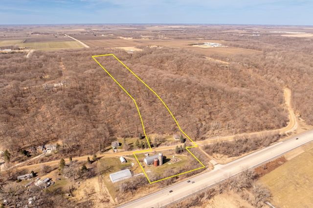 48050 Old River Bluff Road, Saint Peter, MN 56082