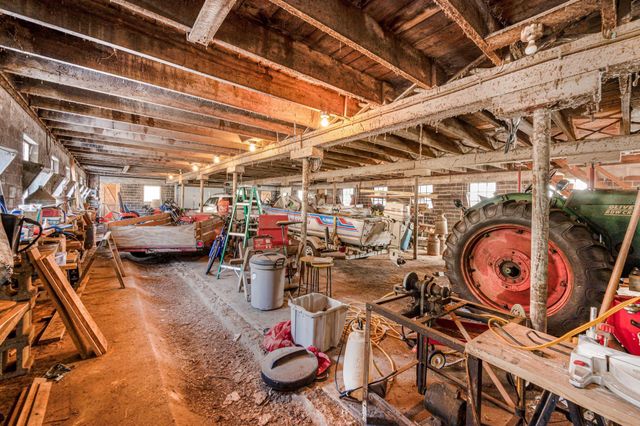 48050 Old River Bluff Road, Saint Peter, MN 56082